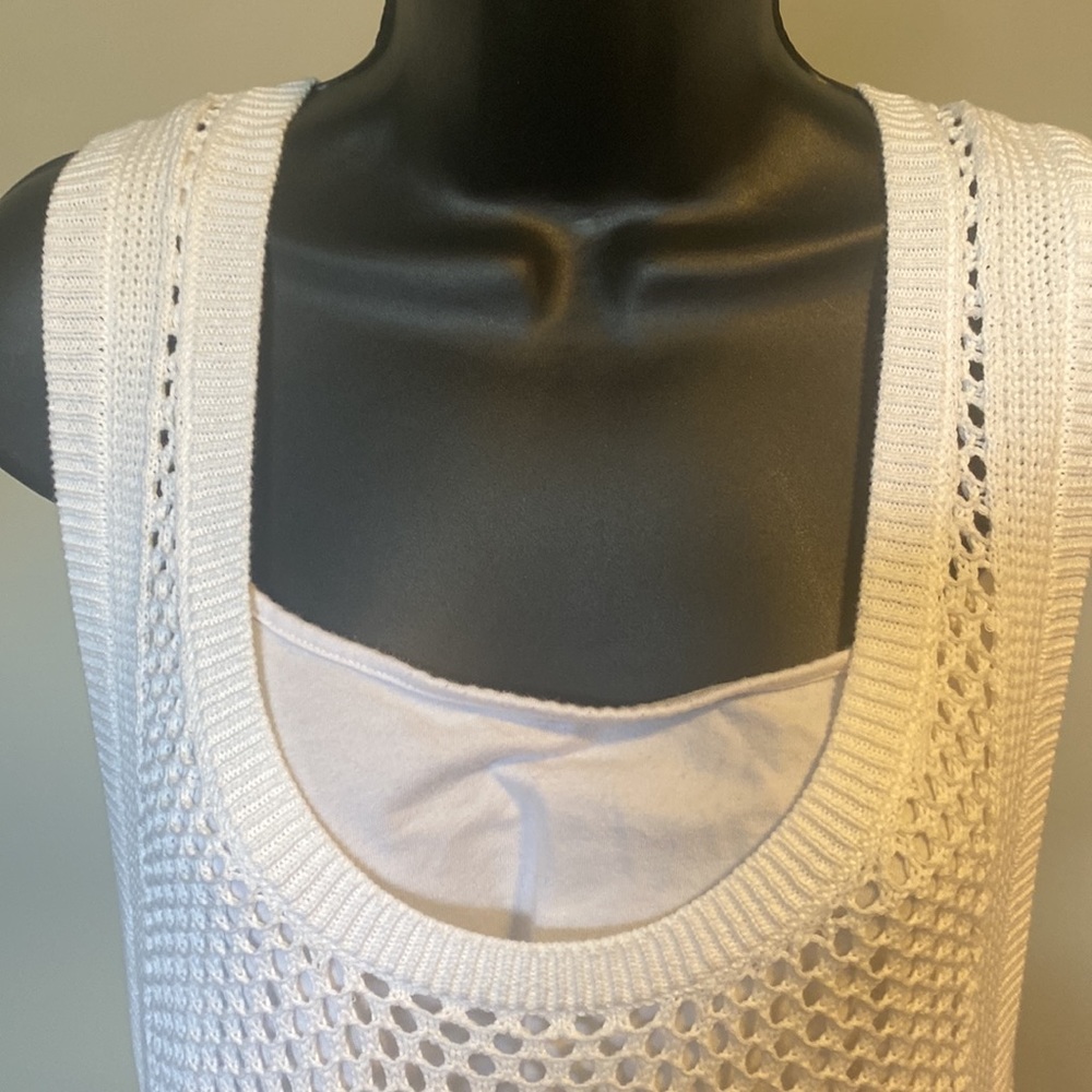 NWT BANANA REPUBLIC WOMEN’S WHITE SLEEVELESS KNIT SWEATER MESH TOP - Picture 2 of 11
